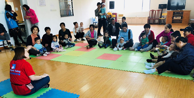 嬰智貝佳公益早教進(jìn)行時(shí)，成為江川社區(qū)公益早教合伙人。
